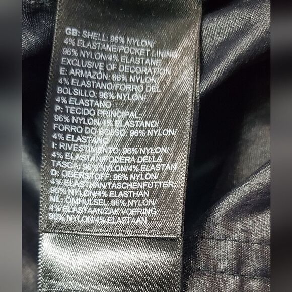 The North Face Nylon Black Cuffed Shorts - Picture 7 of 7